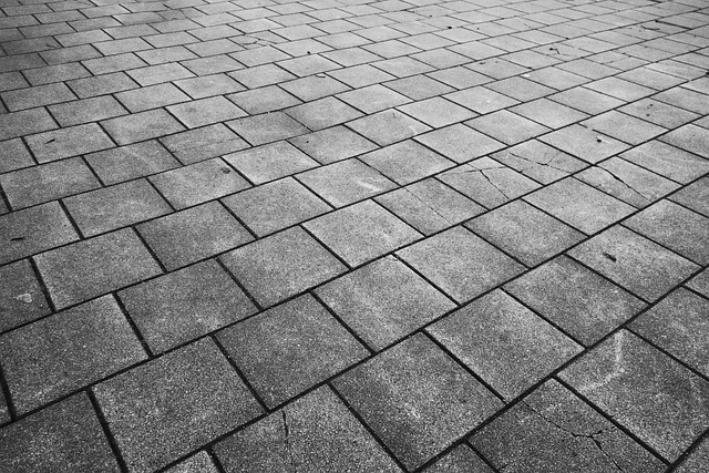 Houtlook en betonlook tegels: een aantrekkelijke keuze voor jouw interieur